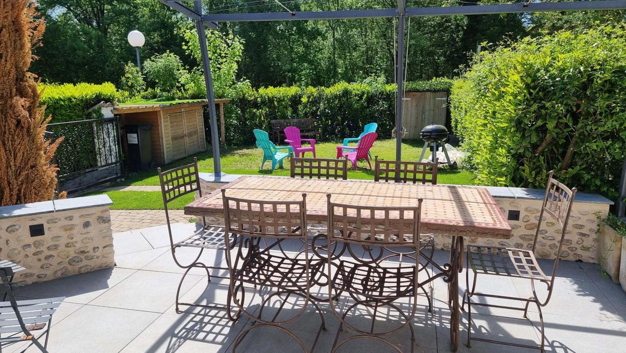 Le Refuge Du Bugey Villa Saint-Sorlin-en-Bugey Rum bild